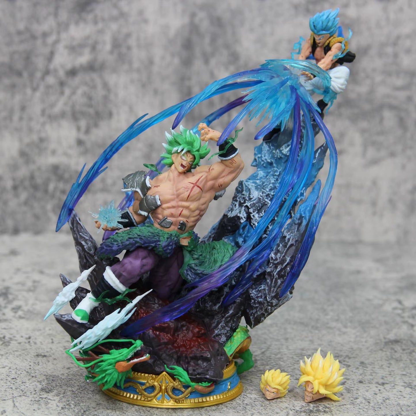 Figurine Dragon Ball Z Broly vs Goku v2